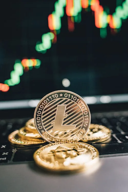 Litecoin Bitcoin coins với chart - rollup sidechain layer 2