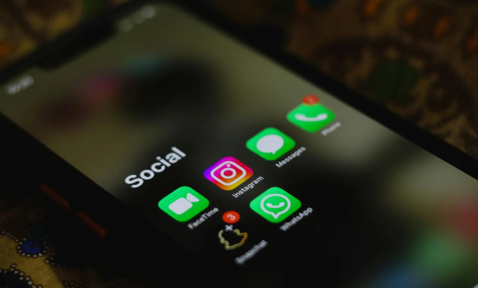 web2 mạng xã hội instagram whatsapp social media tập trung